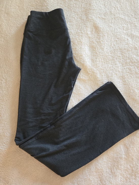 New York & Company Pants - NWT..NY&C Bootcut Yoga Pants Sz S